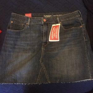 Levi’s mini skirt,